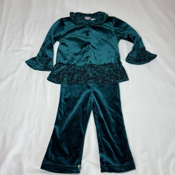 Vintage McKids 2Piece Christmas VELVET GREEN Pants Top Set Size 18 Months Soft - Picture 1 of 6